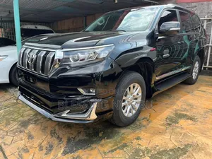 Toyota Land Cruiser Prado 2017 Black