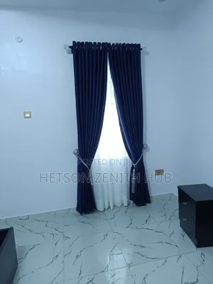 QUALITY Curtains