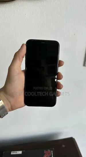 Apple iPhone 11 128 GB Black