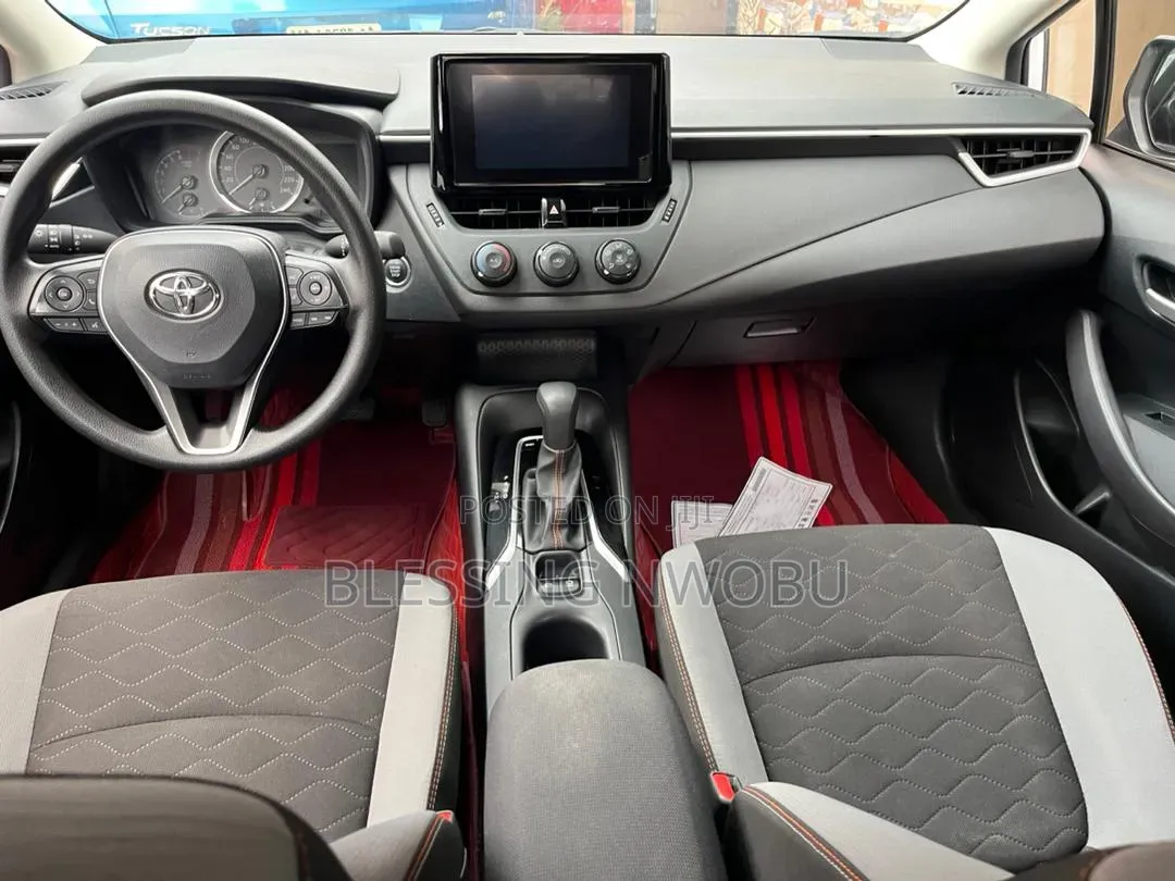 Toyota Corolla 2023 White