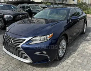 Lexus ES 2013 Blue