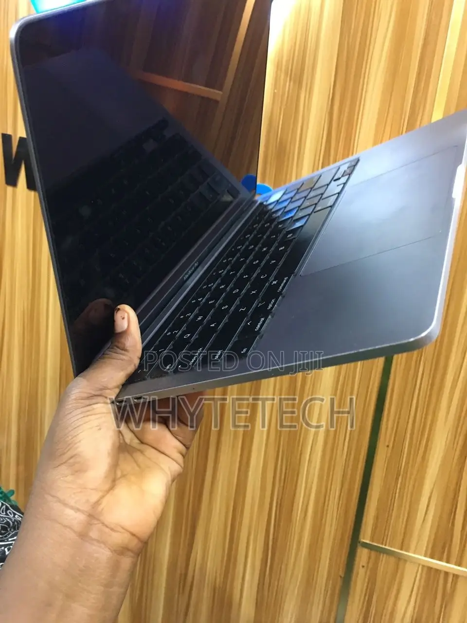 Laptop Apple MacBook Pro 2020 8GB Intel Core i5 SSD 256GB