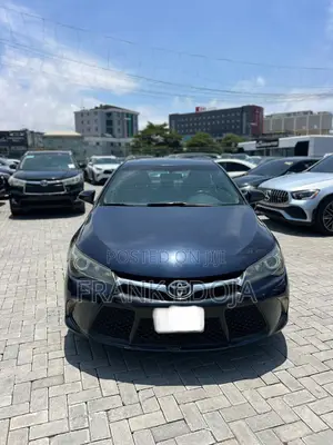 Toyota Camry SE w/Special Edition Pkg (2.5L 4cyl 6A) 2016 Blue