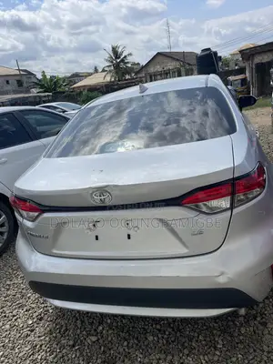 Toyota Corolla 2020 Silver