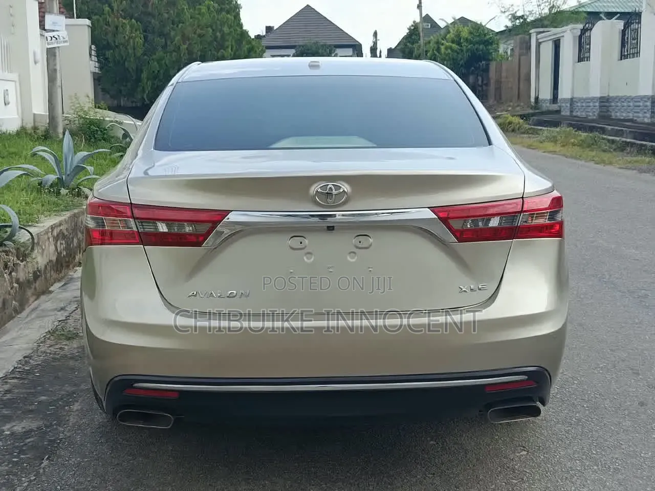 Toyota Avalon 2018 Gold