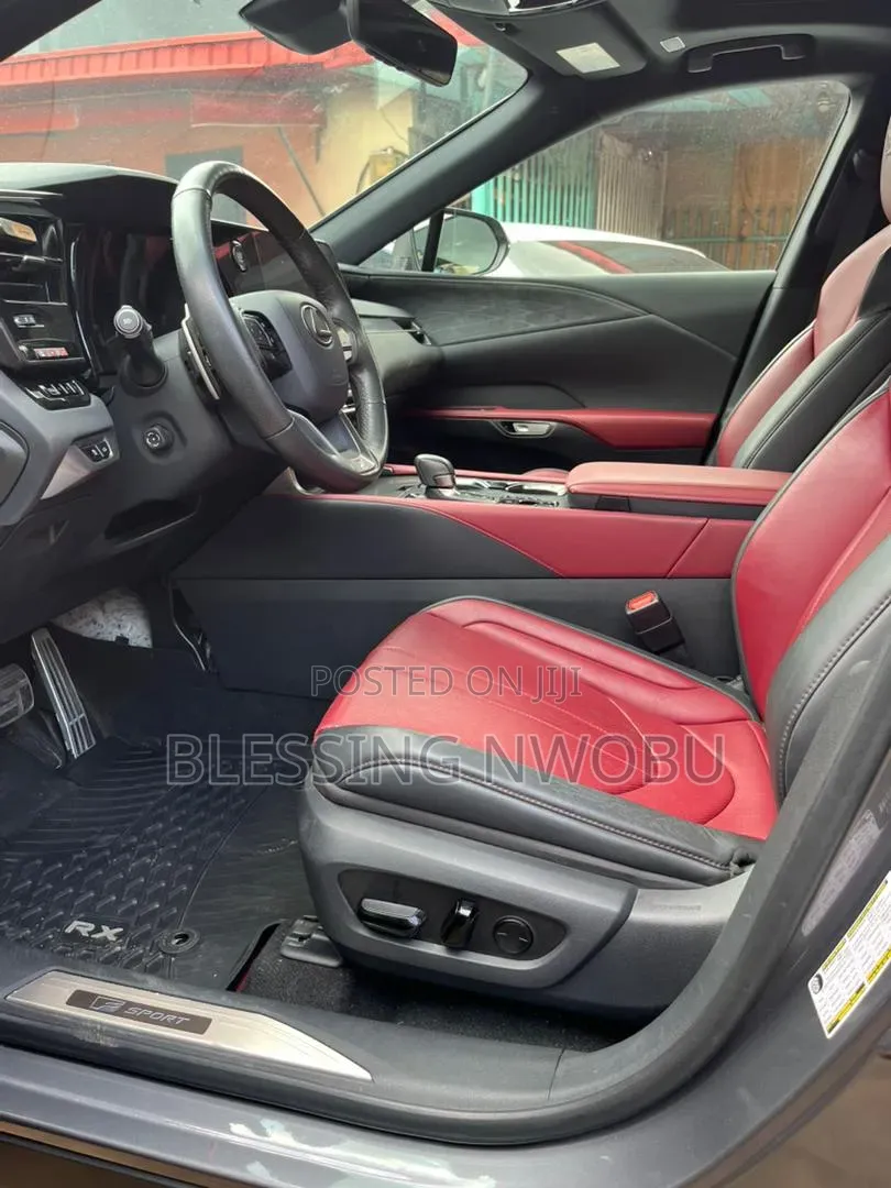 Lexus RX 2024 Gray