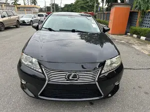 Lexus ES 2014 Black