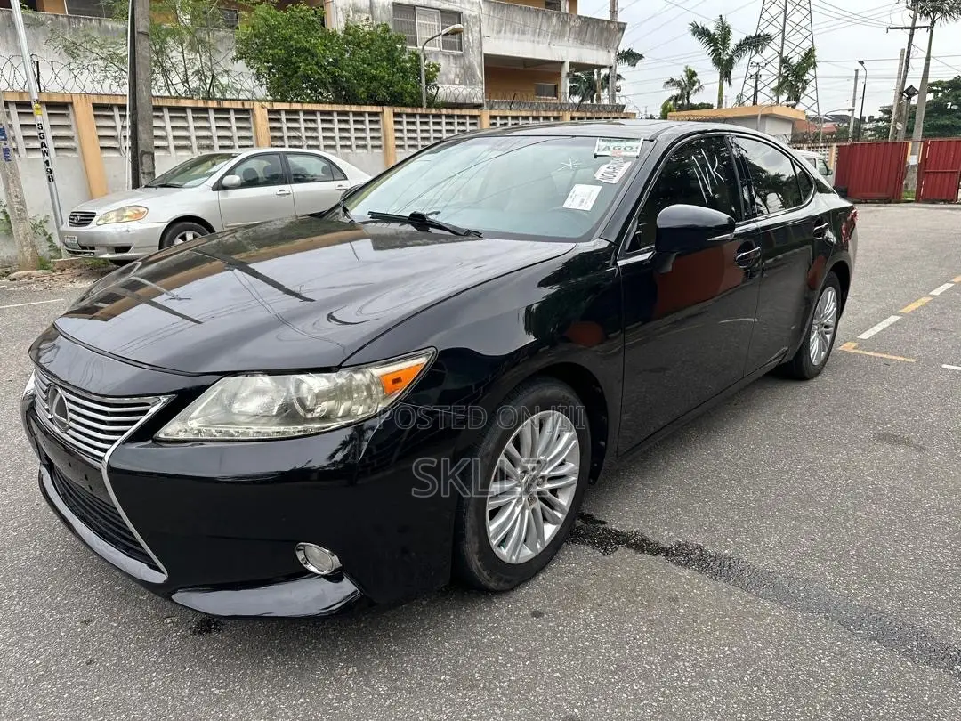 Lexus ES 2014 Black