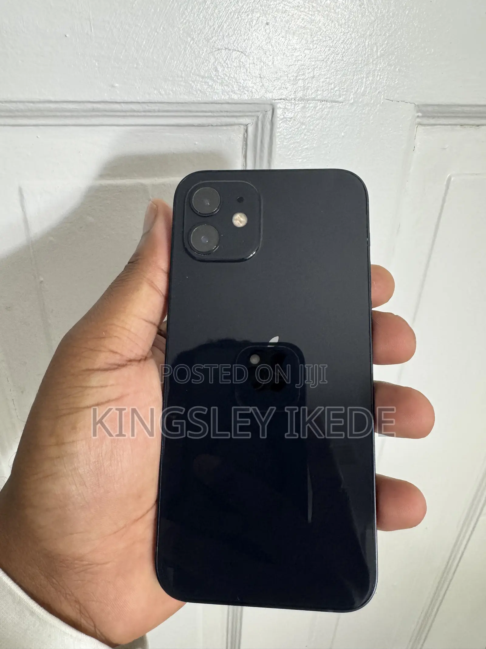 Apple iPhone 12 64 GB Black