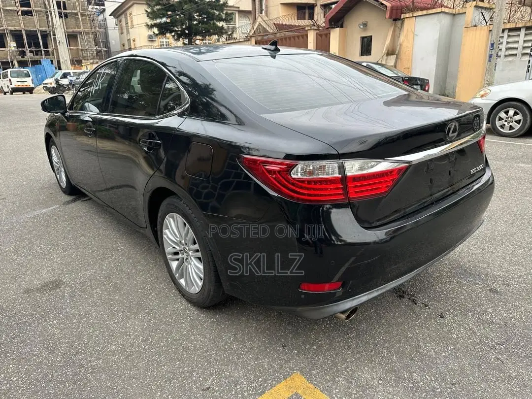 Lexus ES 2014 Black