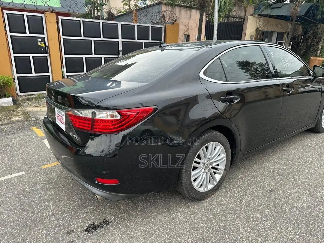 Lexus ES 2014 Black