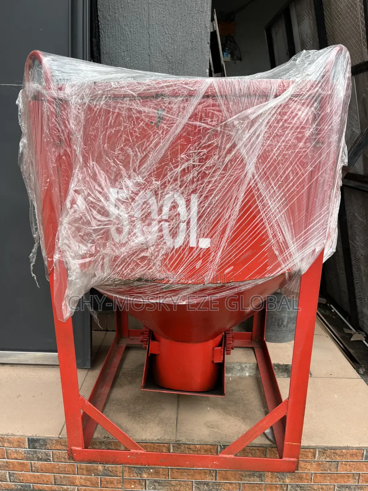 Concrete Bucket (500L)