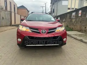 Toyota RAV4 2015 Red