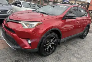 Toyota RAV4 SE AWD (2.5L 4cyl 6A) 2017 Red