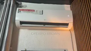 Used LG 1.5HP Inverter AC With All Kits