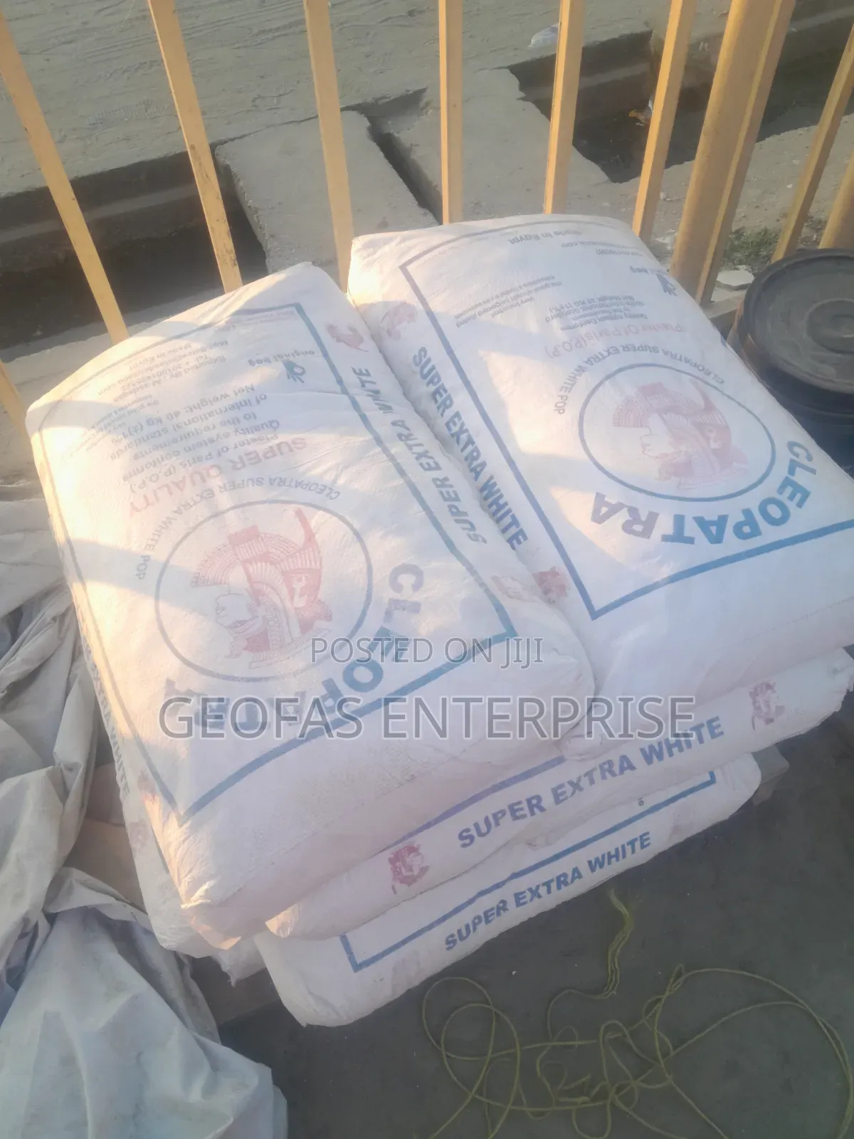 Cleopatra Super Extra White POP Cement