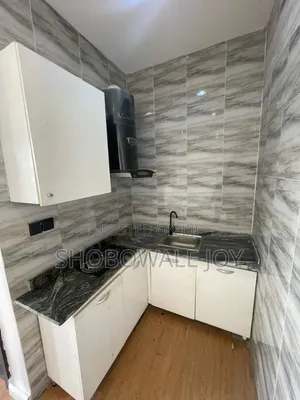 Studio Apartment in Alpha Beach. Eti Osa, Lekki Expressway for rent