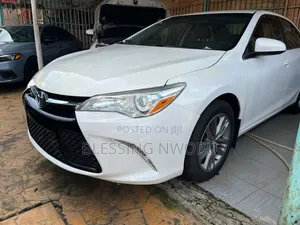 Toyota Camry 2016 White