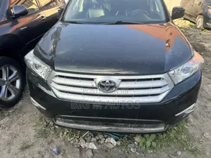 Toyota Highlander Sport 2010 Black