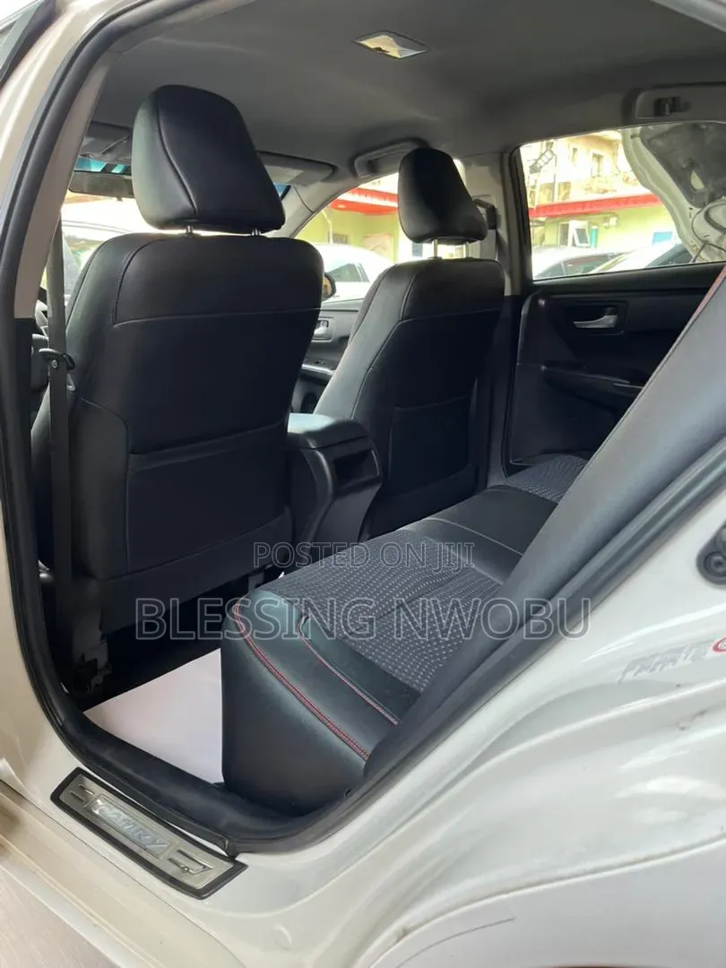 Toyota Camry 2016 White