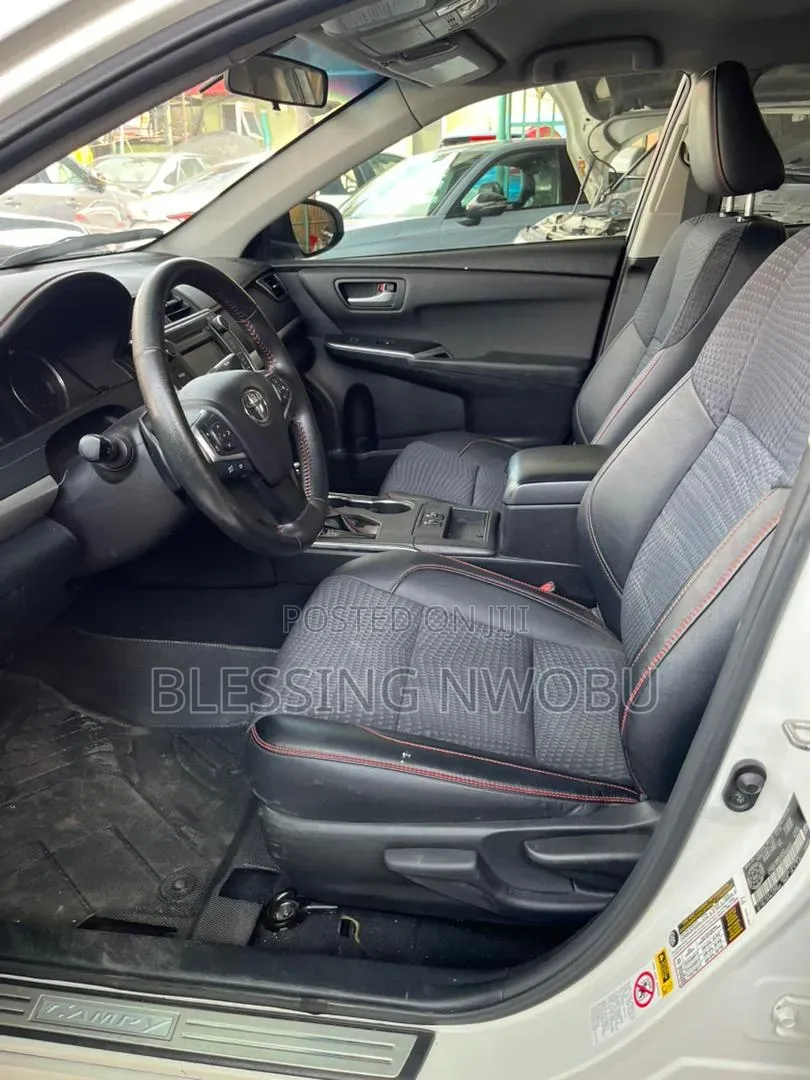 Toyota Camry 2016 White