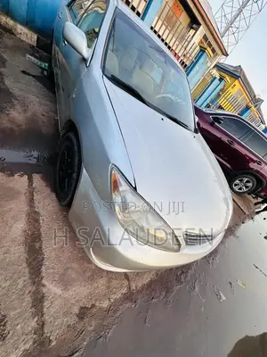 Toyota Camry 2004 Silver