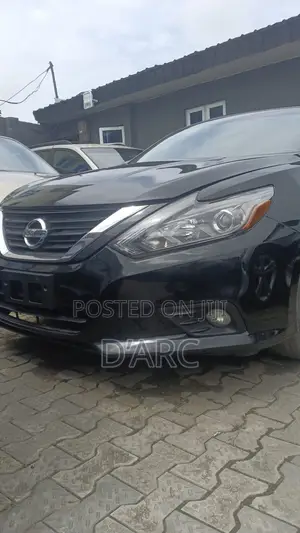 Nissan Altima 2018 Black