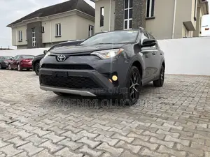 Toyota RAV4 SE AWD (2.5L 4cyl 6A) 2016 Gray
