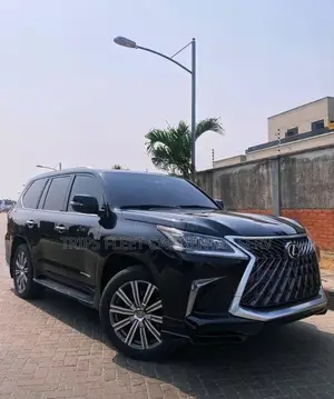 LX570 Available for Rent