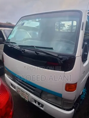 Toyota Dyna 150 With 3RZ Engine