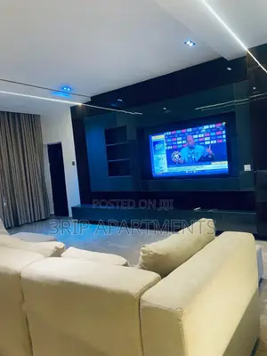 Luxury 2 Bedroom Apartment