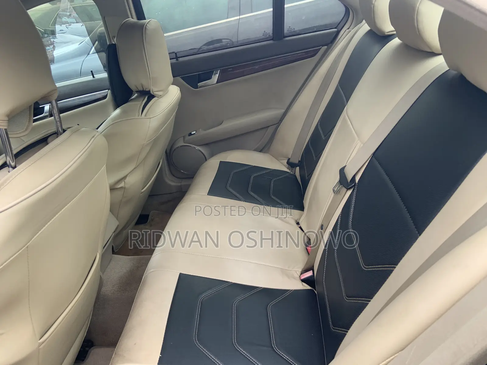 Mercedes-Benz C350 2010 Black
