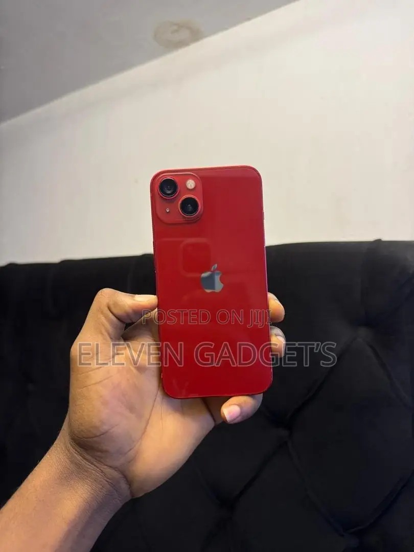 Apple iPhone 13 128 GB Red
