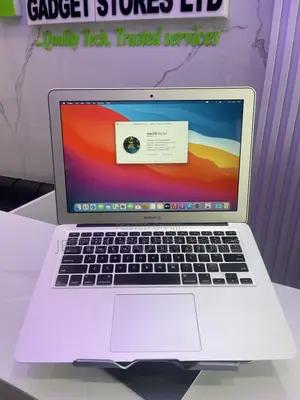 Laptop Apple MacBook Air 2015 8GB Intel Core i5 SSD 256GB