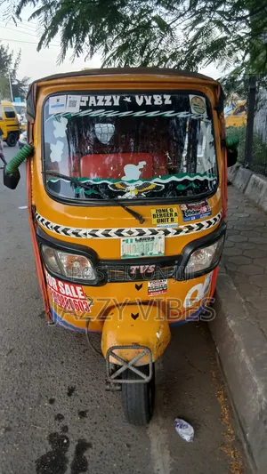 Tricycle 2023 Yellow
