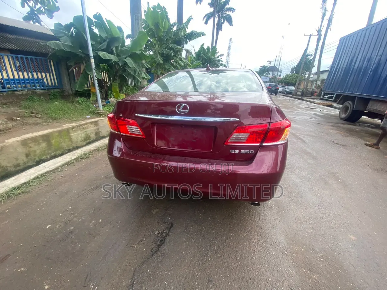 Lexus ES 2012 Red