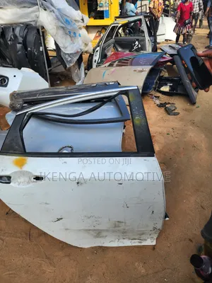 Door Honda Civic 2016