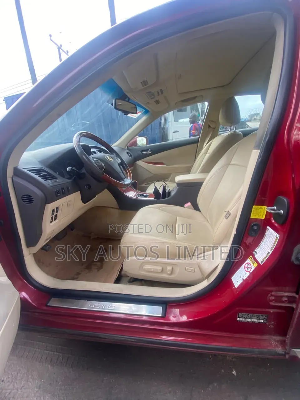 Lexus ES 2012 Red