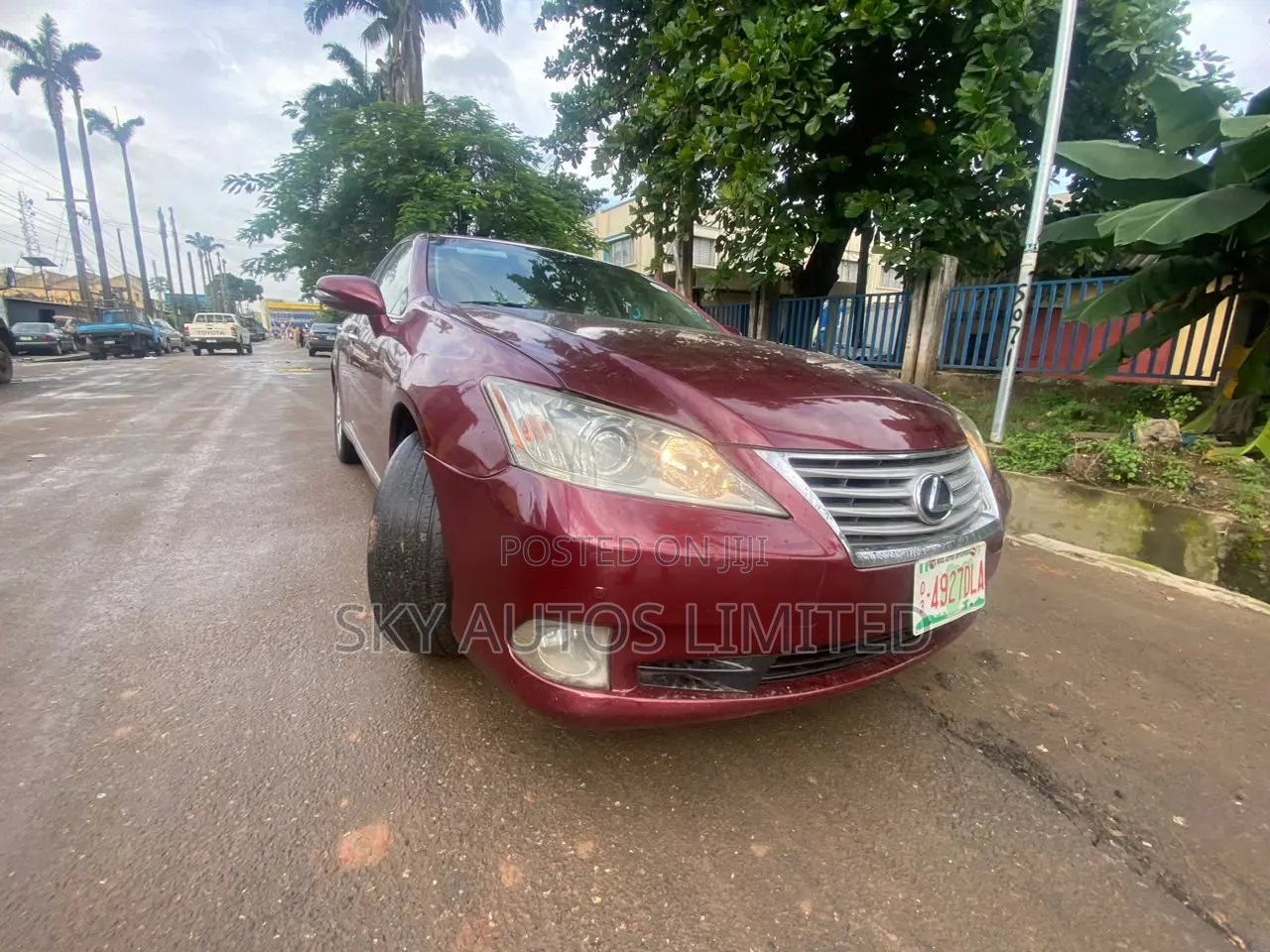 Lexus ES 2012 Red
