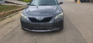 Toyota Camry SE 4dr Sedan (3.5L 6cyl 6A) 2014 Gray