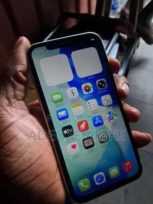 Apple iPhone 11 128 GB White
