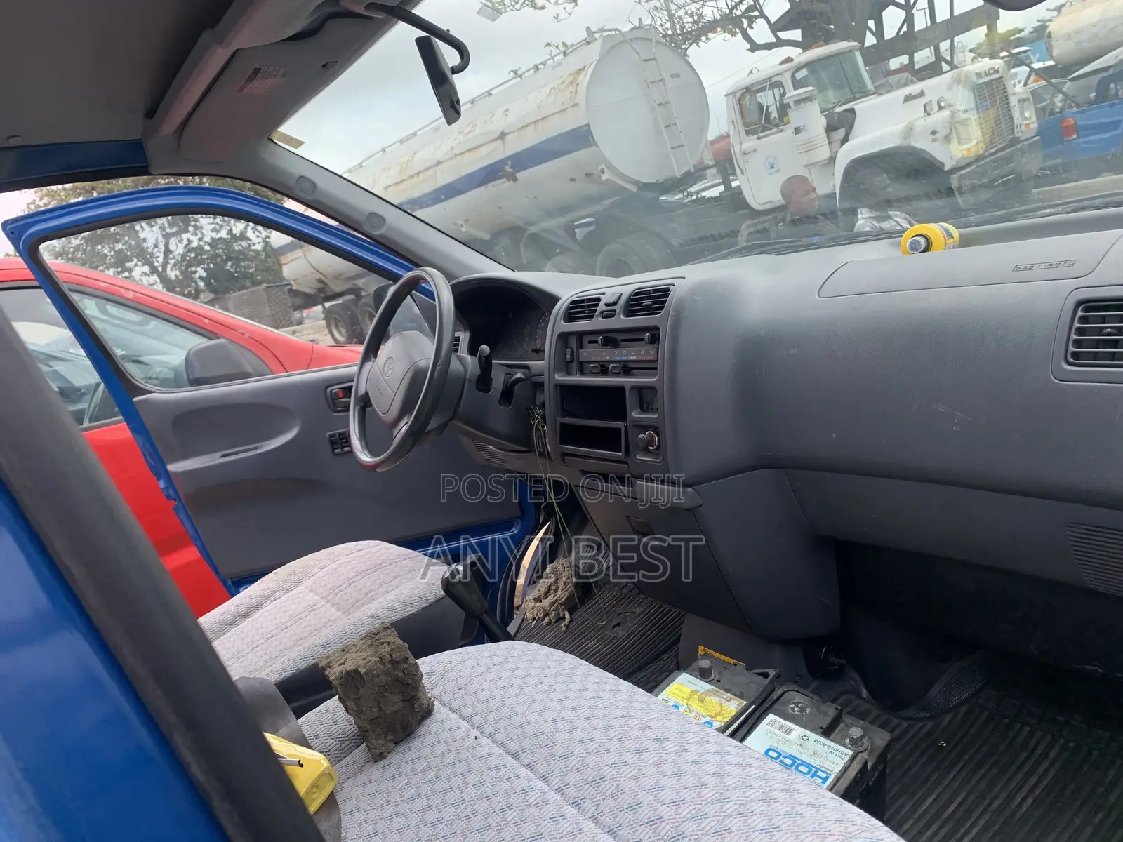 Toyota HiAce 2006 Blue