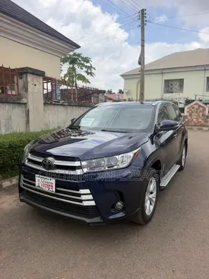 Toyota Highlander XLE 4dr SUV AWD (3.5L 6cyl 6A) 2015 Blue