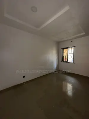 2bdrm Apartment in Lekki Phase 1 for rent