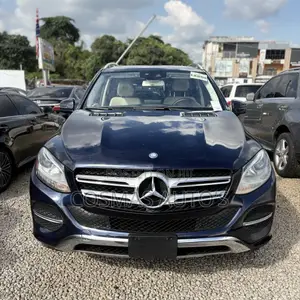 Mercedes-Benz GLE-Class GLE 350d 4MATIC 2017 Blue