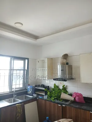 Furnished 3bdrm Apartment in Oral Estate, Lekki Phase 2 for rent