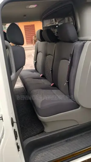 Hyundai H1 2009 White