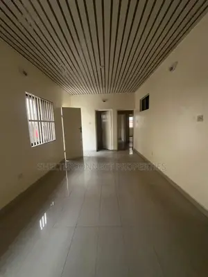 3bdrm Bungalow in Lekki Phase 1 for rent