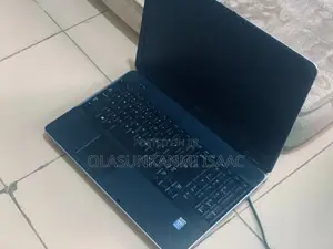 Laptop Dell Latitude E6540 4GB Intel Core i5 HDD 256GB