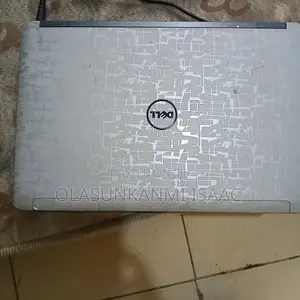 Laptop Dell Latitude E6540 4GB Intel Core i5 HDD 256GB